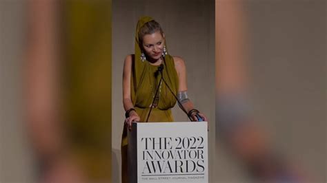 Kate Moss stumbles over her words during incoherent speech at 